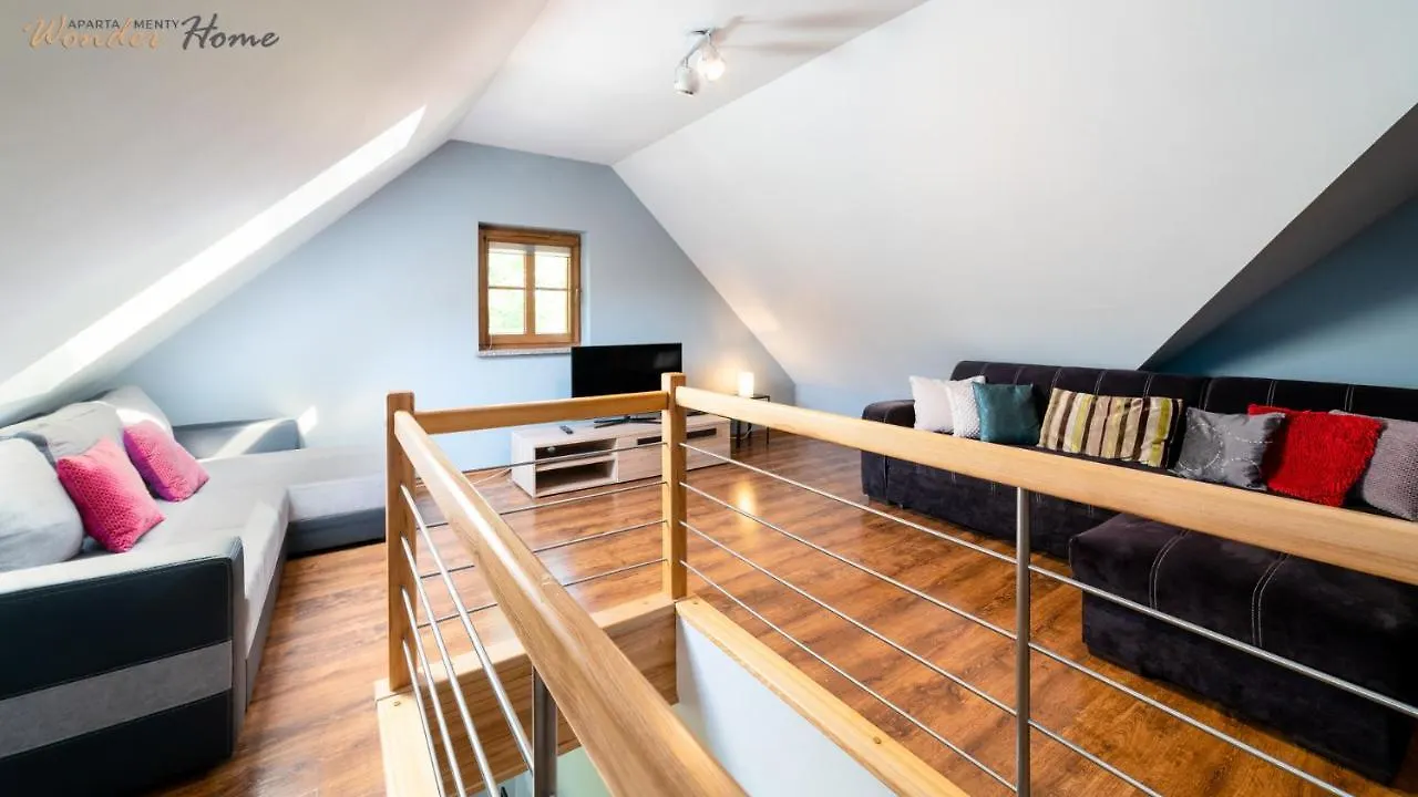 Wonder Home - Apartamenty Lesny Dom Z Balkonami, Niedaleko Centrum, W Cichej Okolicy Karpacz Appartamento