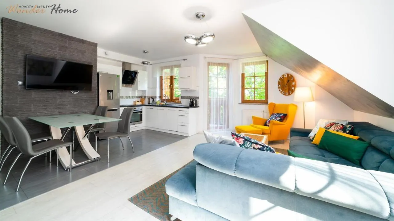Wonder Home - Apartamenty Lesny Dom Z Balkonami, Niedaleko Centrum, W Cichej Okolicy Karpacz Appartamento