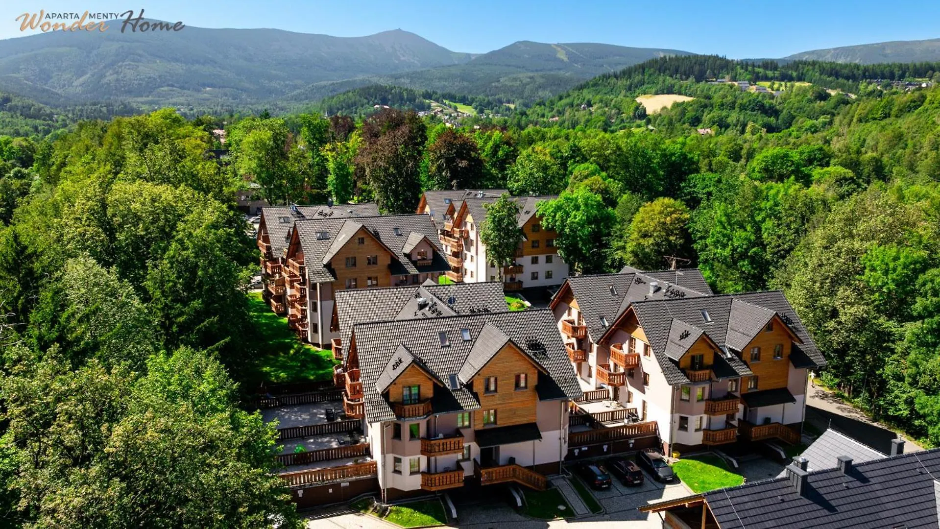 Wonder Home - Apartamenty Lesny Dom Z Balkonami, Niedaleko Centrum, W Cichej Okolicy Karpacz
