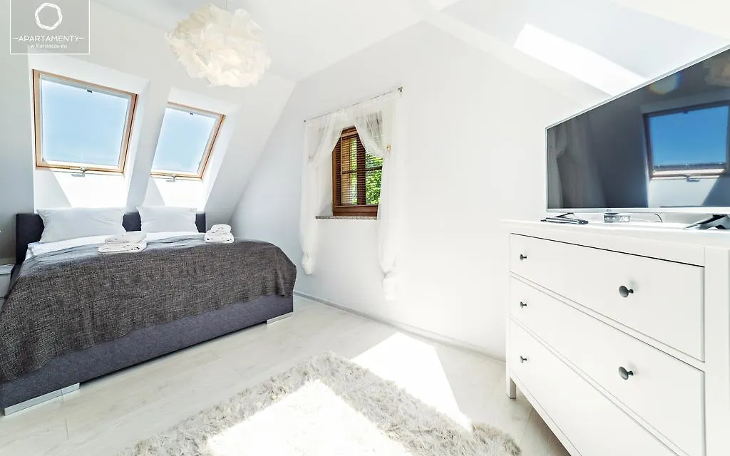 Wonder Home - Apartamenty Lesny Dom Z Balkonami, Niedaleko Centrum, W Cichej Okolicy Karpacz