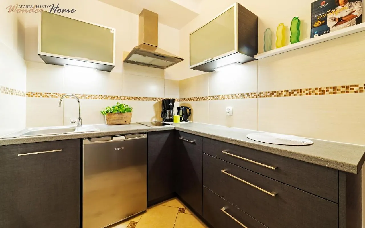 Wonder Home - Apartamenty Lesny Dom Z Balkonami, Niedaleko Centrum, W Cichej Okolicy Karpacz Appartamento
