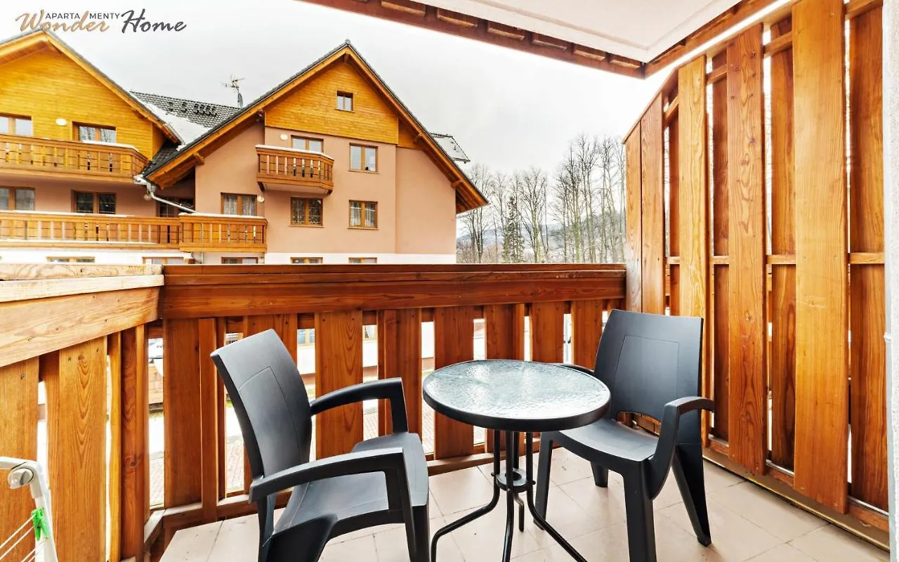 Wonder Home - Apartamenty Lesny Dom Z Balkonami, Niedaleko Centrum, W Cichej Okolicy Karpacz 0*,