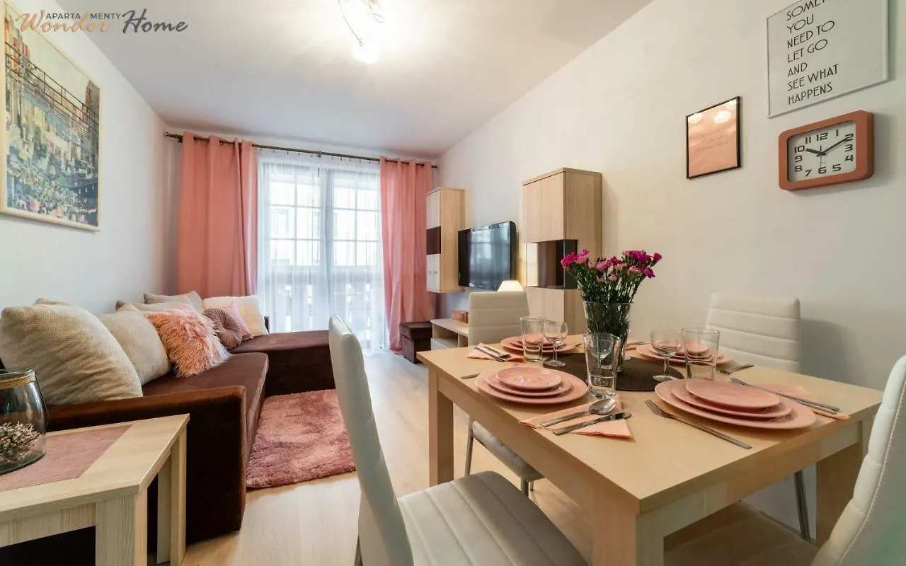 Wonder Home - Apartamenty Lesny Dom Z Balkonami, Niedaleko Centrum, W Cichej Okolicy Karpacz Appartamento